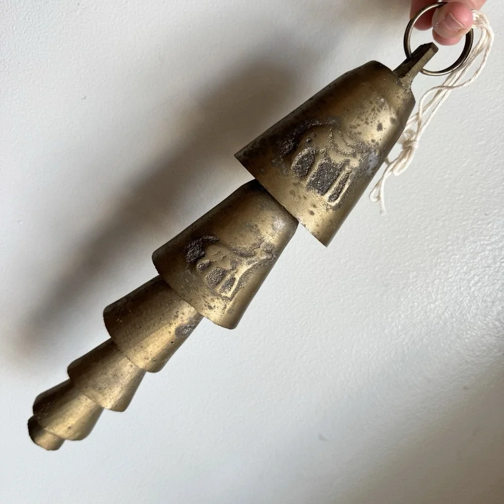 VTG Antique Brass Camel Bells Hanging Chime Graduated in Size Holiday Home Decor